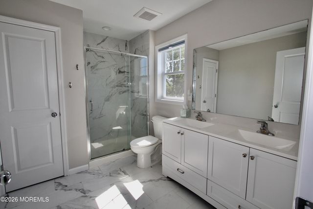 7 Victoria Lane, Neptune Township, NJ 07753
