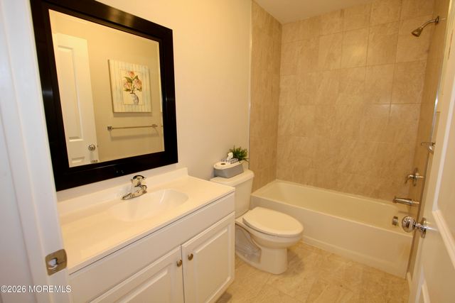 7 Victoria Lane, Neptune Township, NJ 07753
