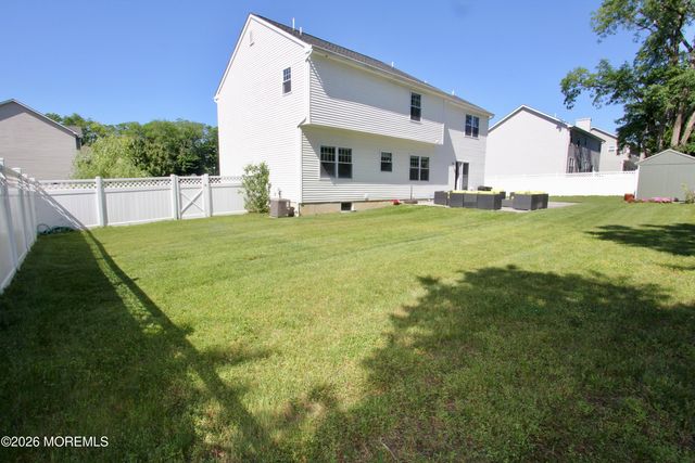 7 Victoria Lane, Neptune Township, NJ 07753
