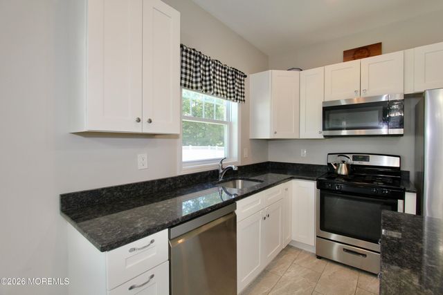 7 Victoria Lane, Neptune Township, NJ 07753