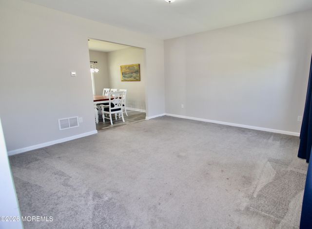 7 Victoria Lane, Neptune Township, NJ 07753