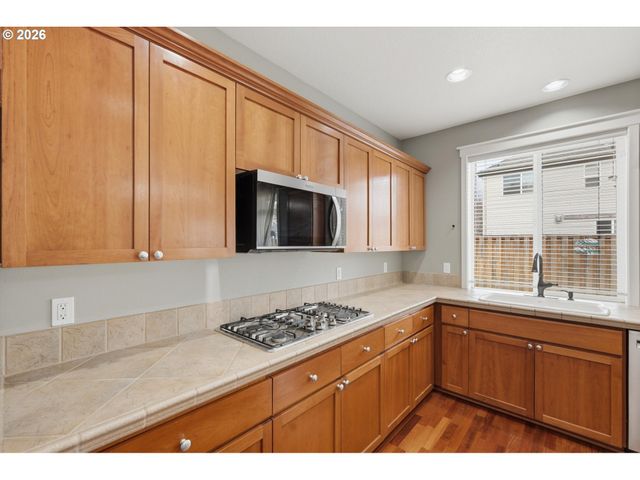 7007 Sw IRON HORSE St, Wilsonville, OR 97070