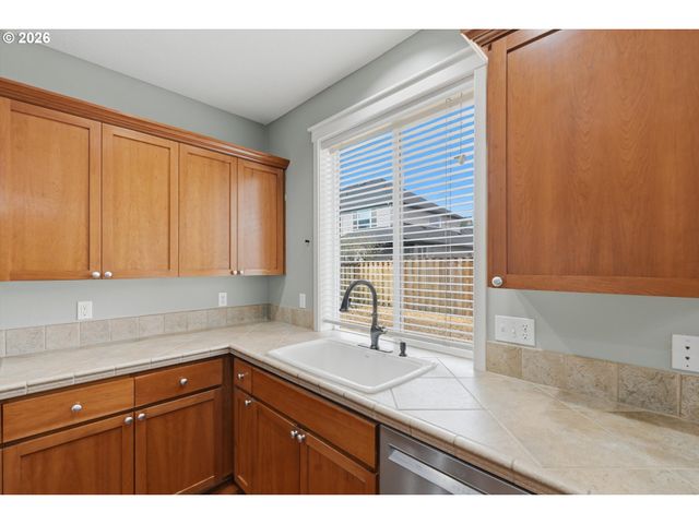 7007 Sw IRON HORSE St, Wilsonville, OR 97070