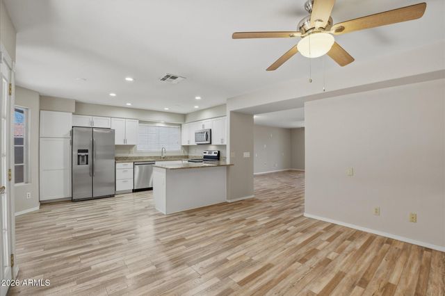 2875 W HIGHLAND Street 1115, Chandler, AZ 85224