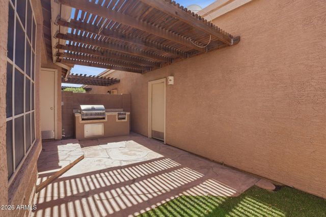 2875 W HIGHLAND Street 1115, Chandler, AZ 85224