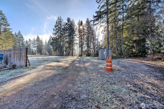 660 SE Cook Plant Farm Road, Shelton, WA 98584