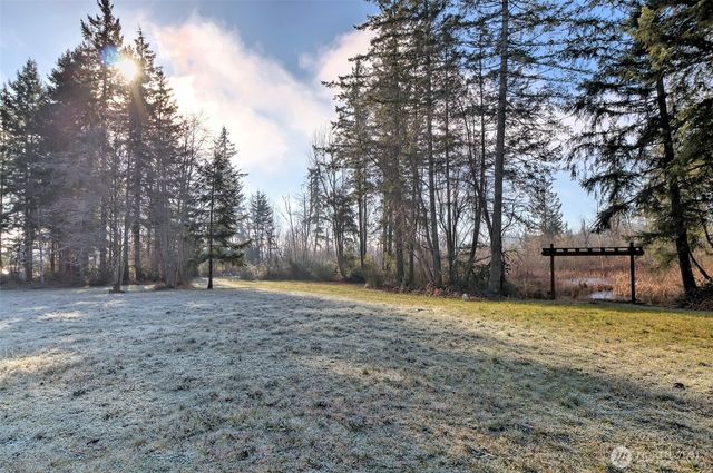 660 SE Cook Plant Farm Road, Shelton, WA 98584