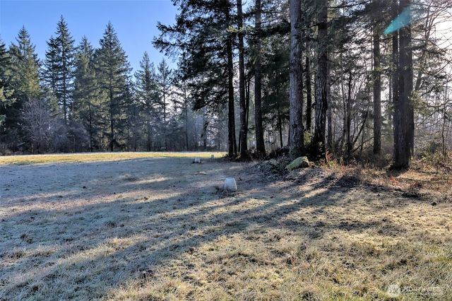 660 SE Cook Plant Farm Road, Shelton, WA 98584