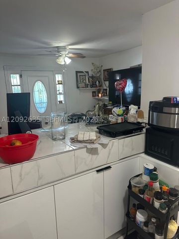 3425 NW 14th Ave, Miami, FL 33142