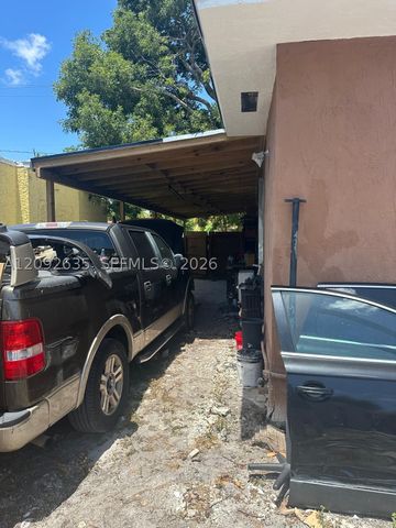 3425 NW 14th Ave, Miami, FL 33142
