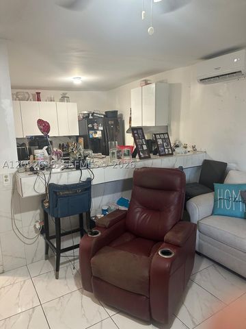 3425 NW 14th Ave, Miami, FL 33142