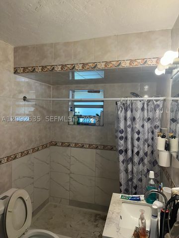 3425 NW 14th Ave, Miami, FL 33142