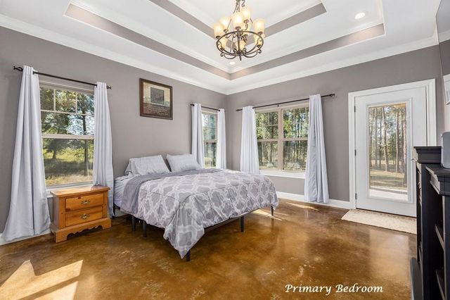 924 Cr 471, Etoile, TX 75944