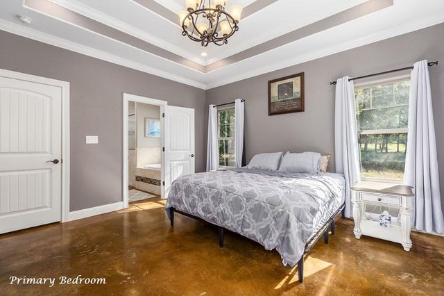 924 Cr 471, Etoile, TX 75944