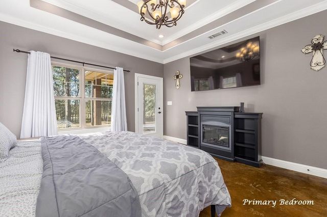 924 Cr 471, Etoile, TX 75944