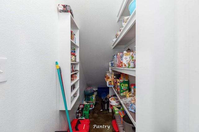 924 Cr 471, Etoile, TX 75944