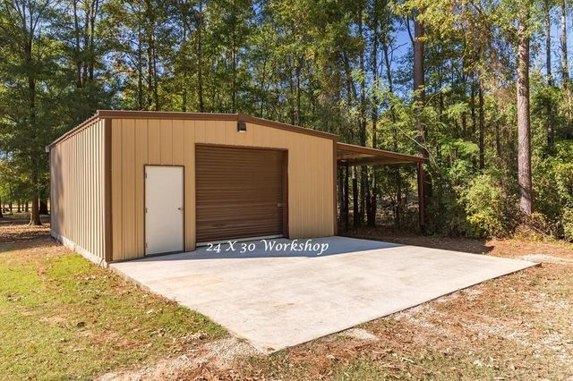 924 Cr 471, Etoile, TX 75944