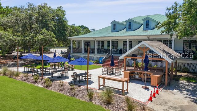 4 Victory Point Cir, Bluffton, SC 29910