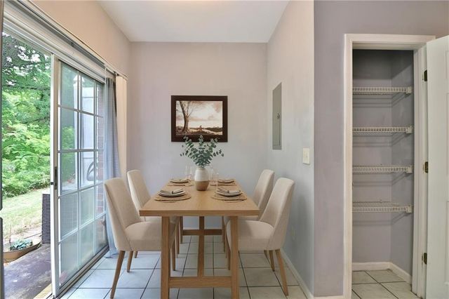 398 Paden Cove Trail, Lawrenceville, GA 30044