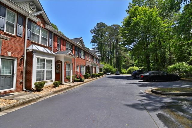398 Paden Cove Trail, Lawrenceville, GA 30044