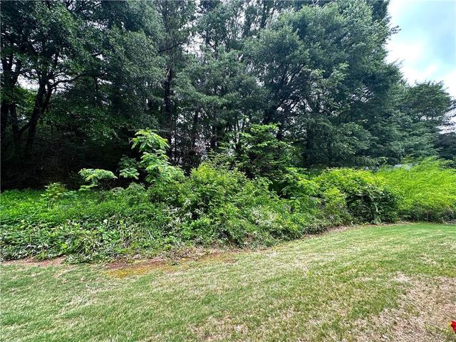 398 Paden Cove Trail, Lawrenceville, GA 30044