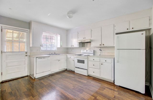 1751 Pinckney Park Drive, Charleston, SC 29407