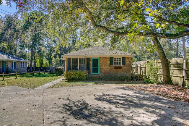 1751 Pinckney Park Drive, Charleston, SC 29407