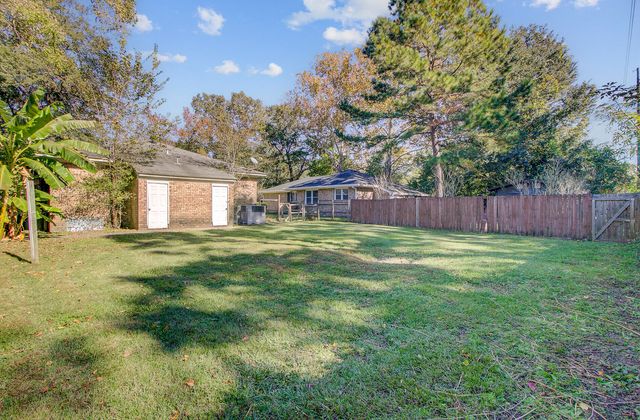 1751 Pinckney Park Drive, Charleston, SC 29407