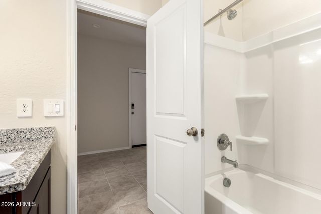 5065 E EMERY Road, San Tan Valley, AZ 85143