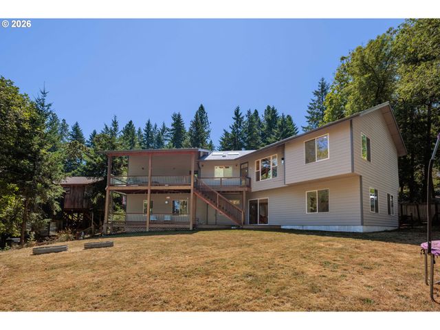 31 MARLBORO Ln, Eugene, OR 97405