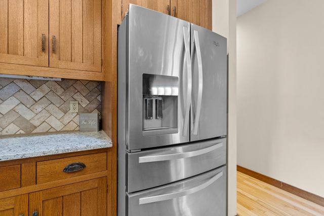 4301 392nd Street, North Branch, MN 55056