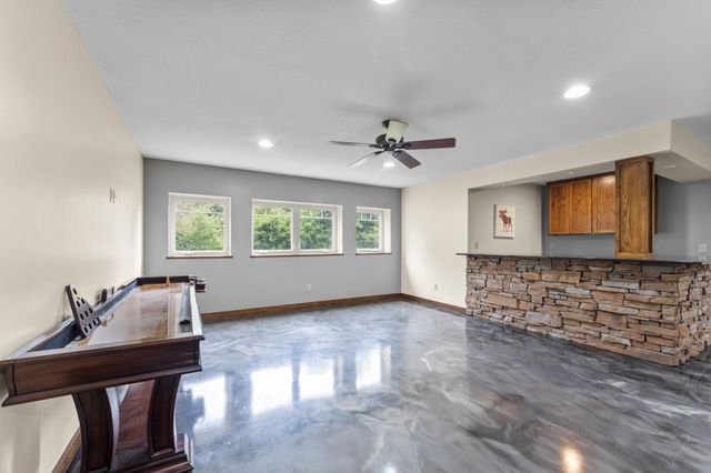 4301 392nd Street, North Branch, MN 55056