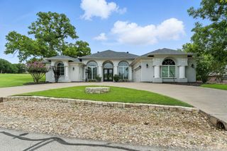 6408 Buena Vista Drive, Granbury, TX 76049