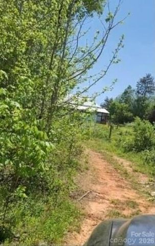 2195 Otis Dellinger Road, Lincolnton, NC 28092