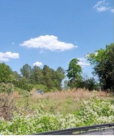 2195 Otis Dellinger Road, Lincolnton, NC 28092