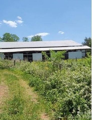 2195 Otis Dellinger Road, Lincolnton, NC 28092