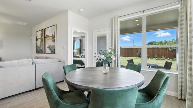 9745 MCCLANE FARM Drive, Fort Worth, TX 76036