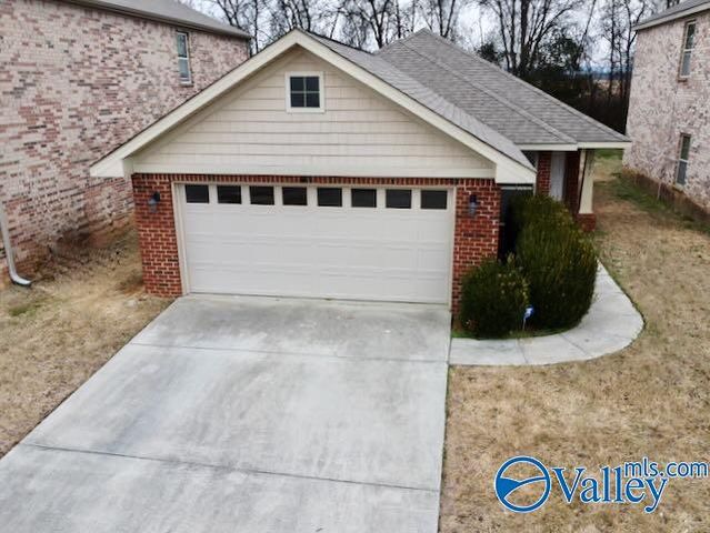 205 Bermuda Lakes Drive, Meridianville, AL 35759