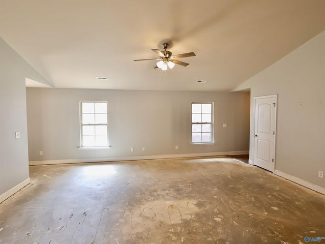 205 Bermuda Lakes Drive, Meridianville, AL 35759