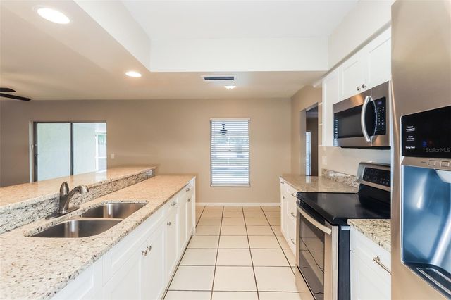 762 ISLETON DRIVE, Brandon, FL 33511