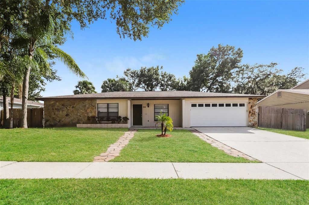 762 ISLETON DRIVE, Brandon, FL 33511