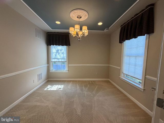 501 WATKINS MILL RD, Gaithersburg, MD 20878