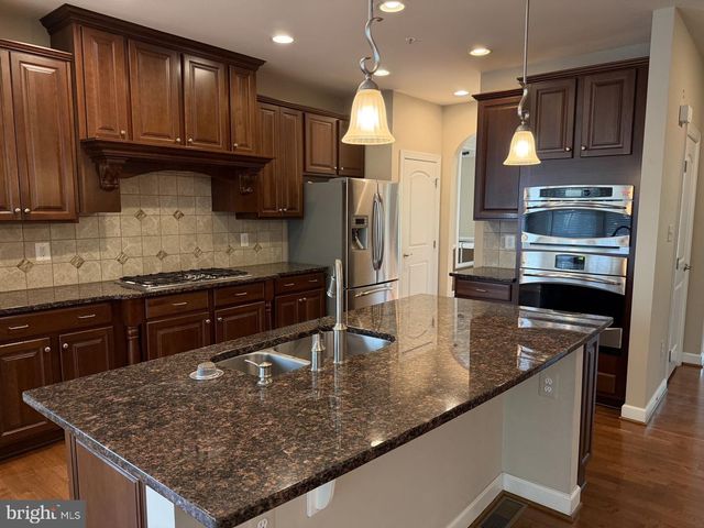 501 WATKINS MILL RD, Gaithersburg, MD 20878