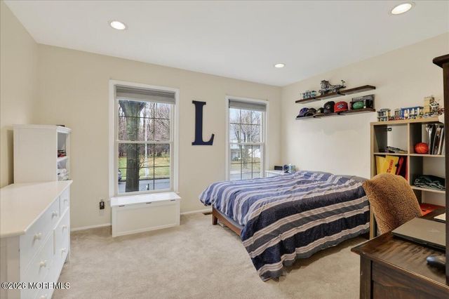 15 Prides Lane, Englishtown, NJ 07726