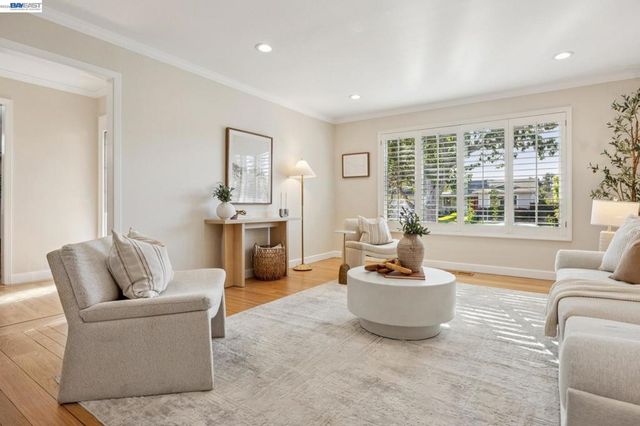 42642 Sully St, Fremont, CA 94539