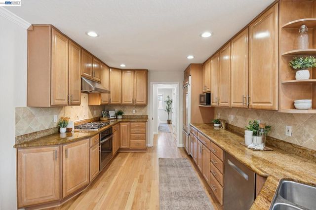 42642 Sully St, Fremont, CA 94539