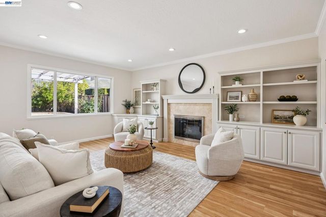 42642 Sully St, Fremont, CA 94539