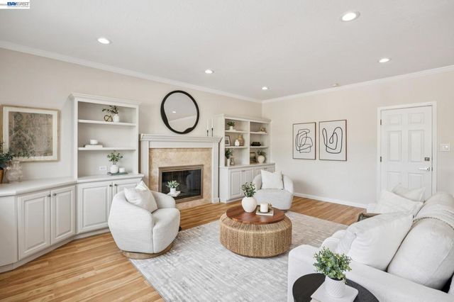 42642 Sully St, Fremont, CA 94539