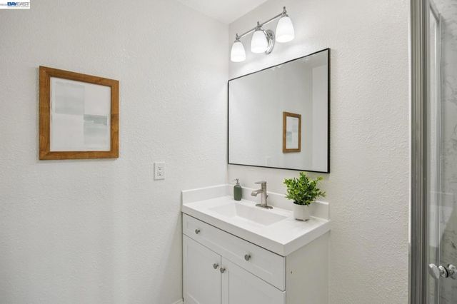 42642 Sully St, Fremont, CA 94539