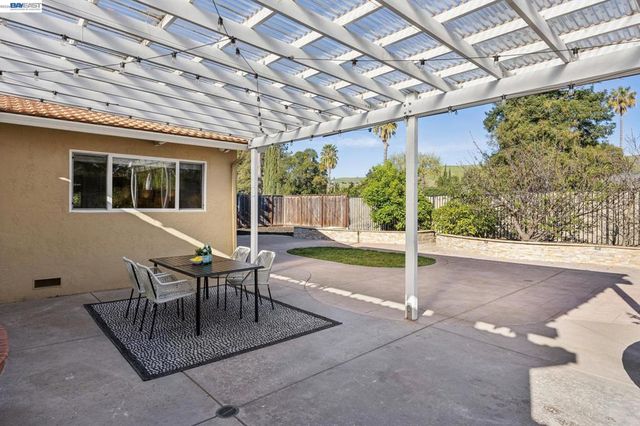 42642 Sully St, Fremont, CA 94539